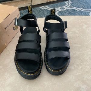 Dr. Martens Blaire Sandal